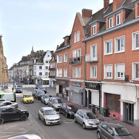 Accueil Calaisien Apartamento Exterior foto